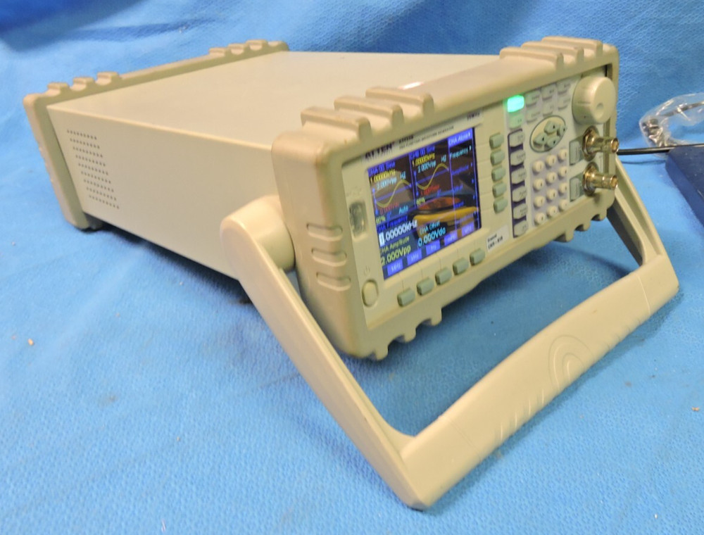 ATTEN ATF20B DDS Function Waveform Generator Signal Source 20MHZ 100MSa/s TESTED