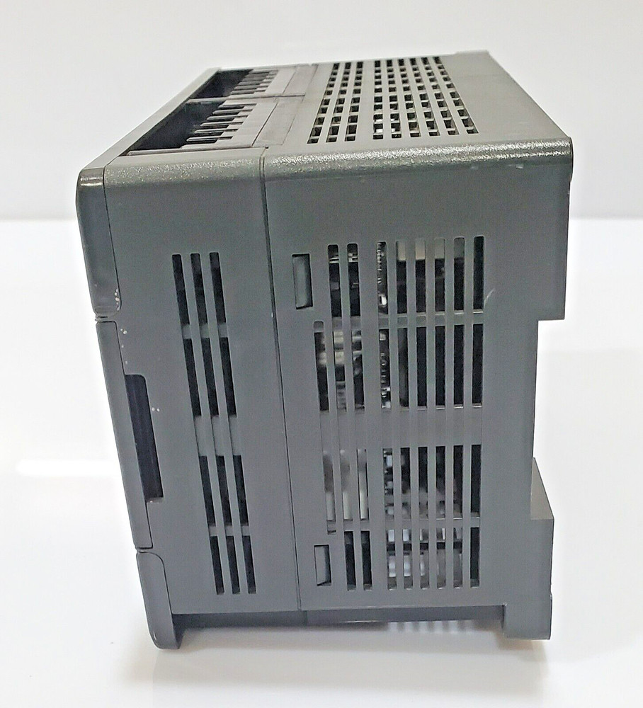 FANUC VERSAMAX IC200UDR005-CJ Micro Controller