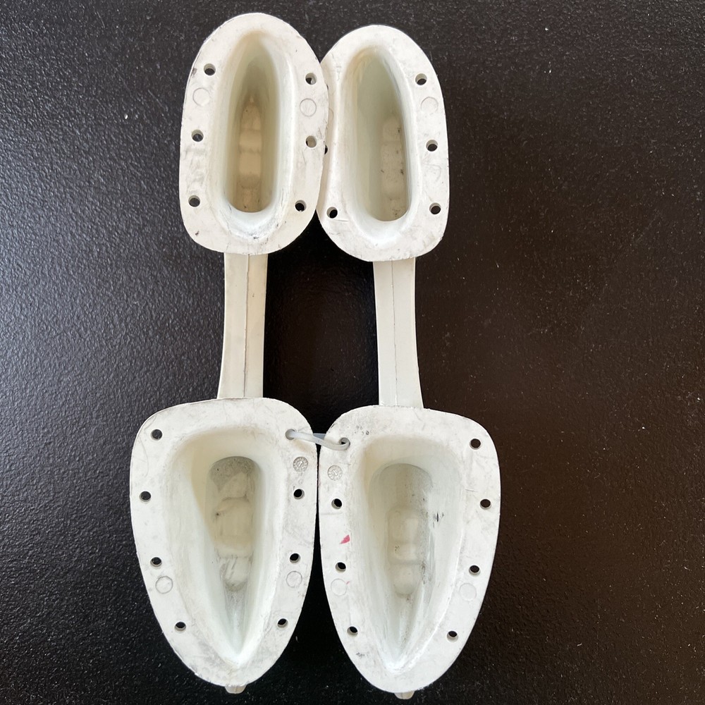 Crow skate Holder with Runner 250/ 5-5.5 1 Pair