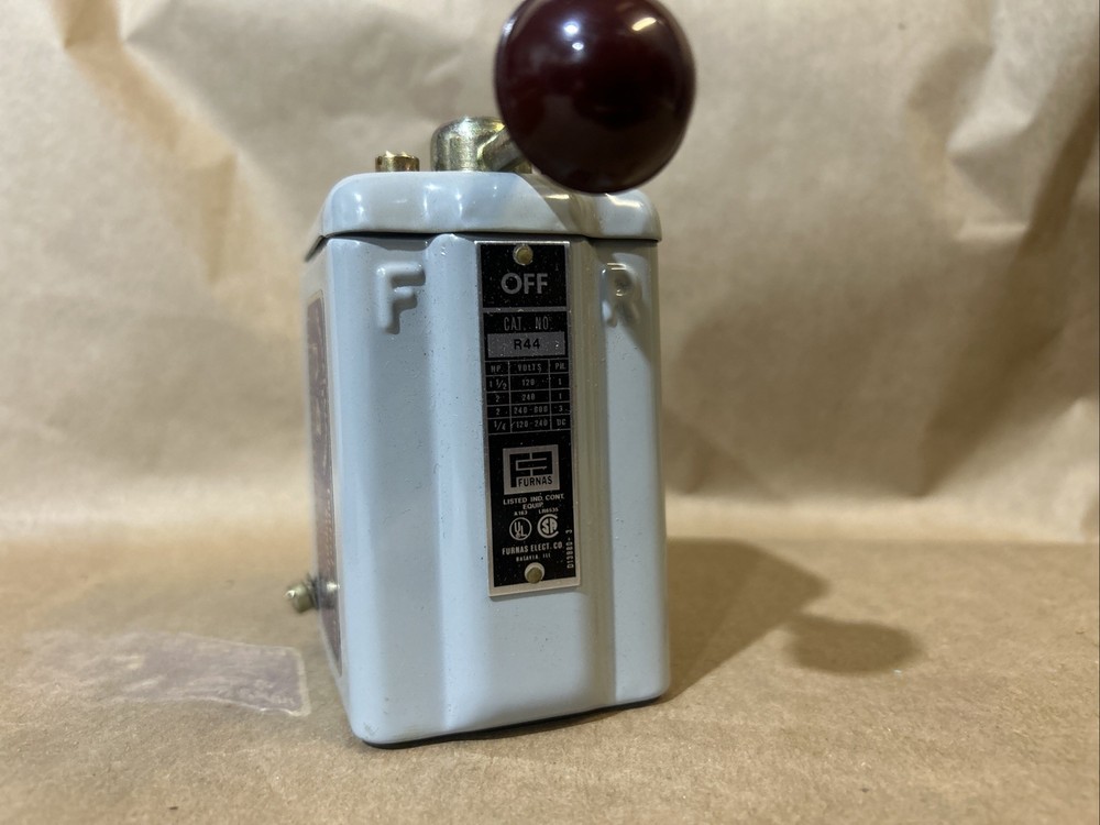 Central Electric Cat No R44 Comroe