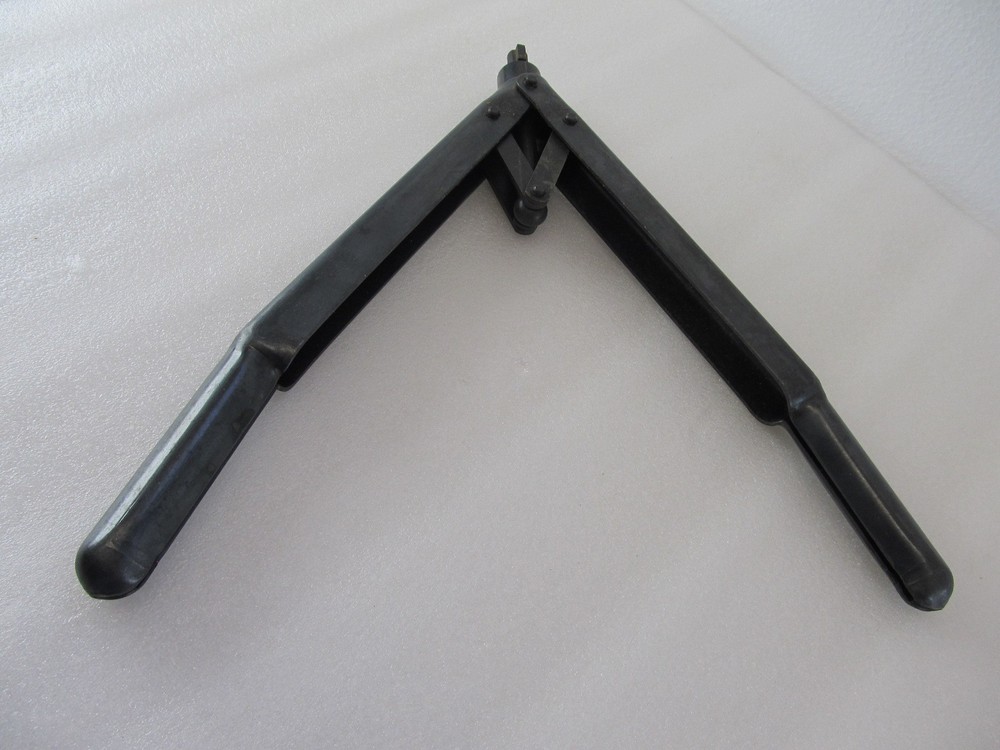 Greenlee 720 Manual Knockout Keyway Punch Tool