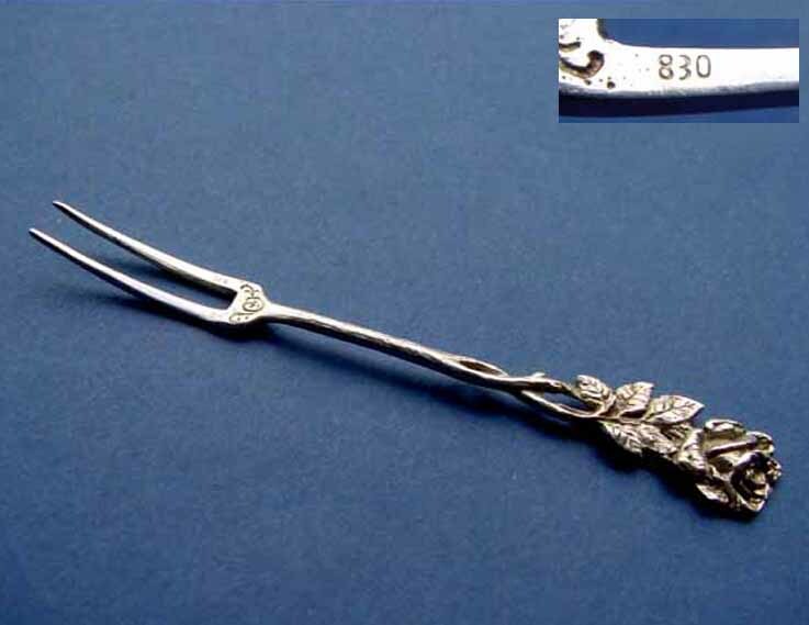 Serving Fork, Rose, 830 Silver C57