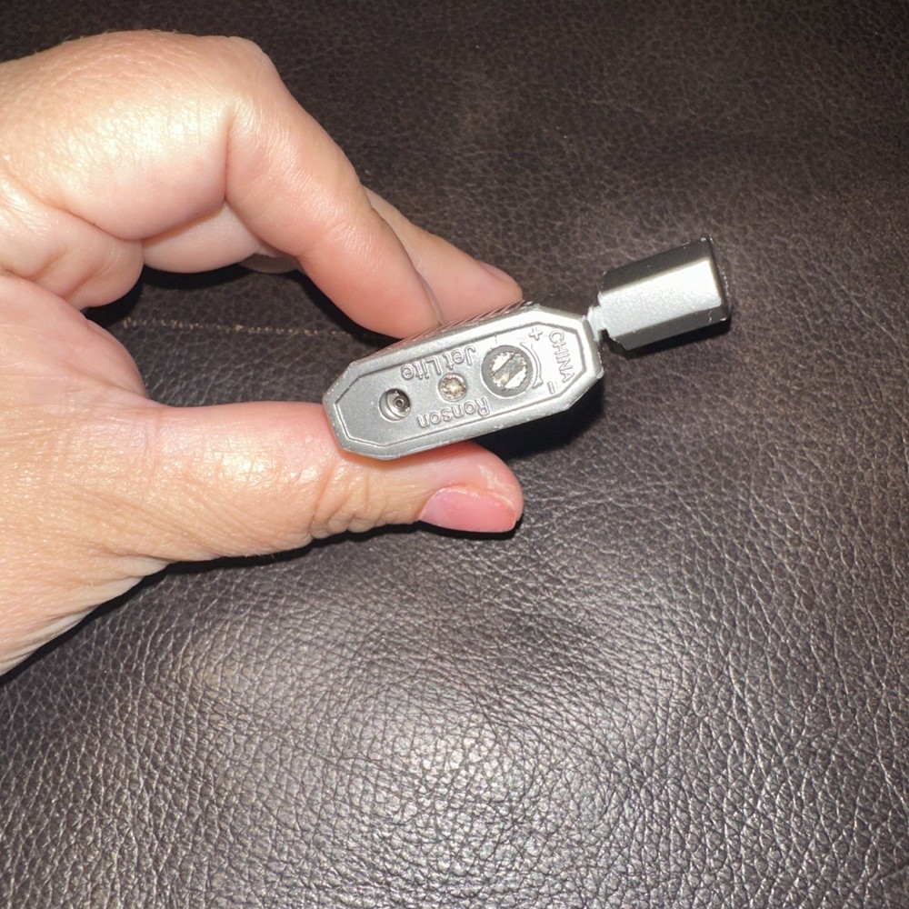 Vintage Ronson Jet Lite Lighter