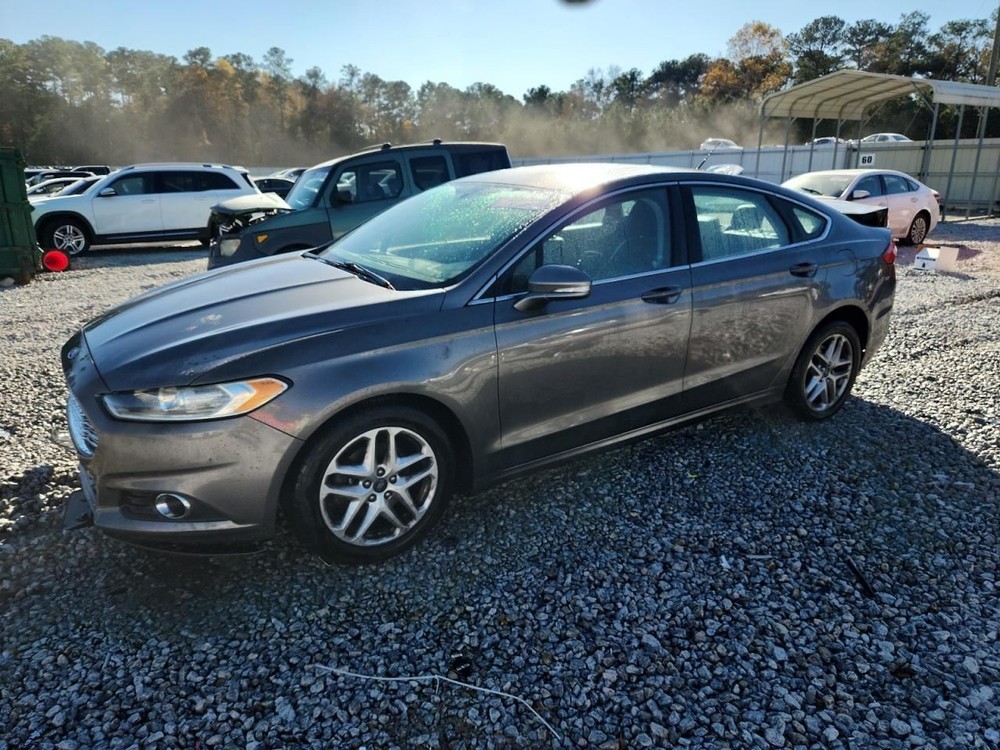FUSION    2014 Glove Box 4901674