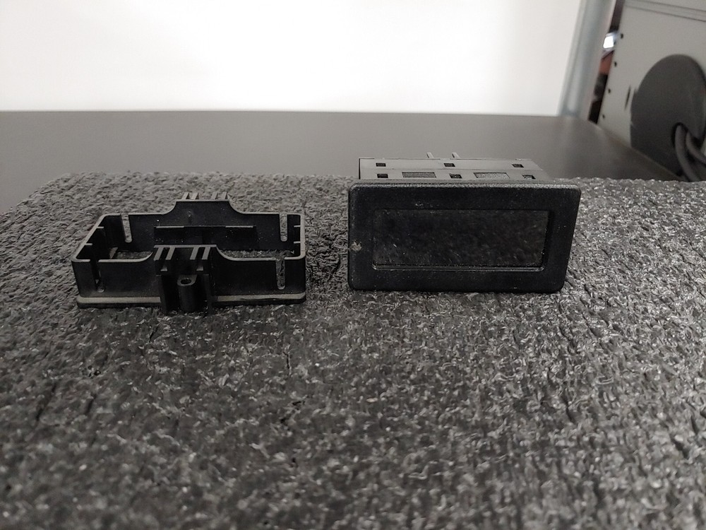 RED LION CUB4I CUB4I020 LCD Panel Meter