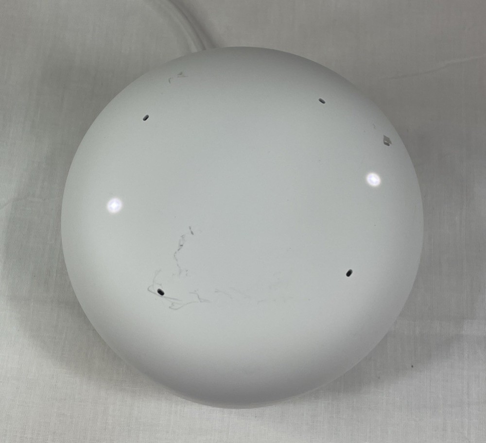 Google Nest Wifi Router and Point