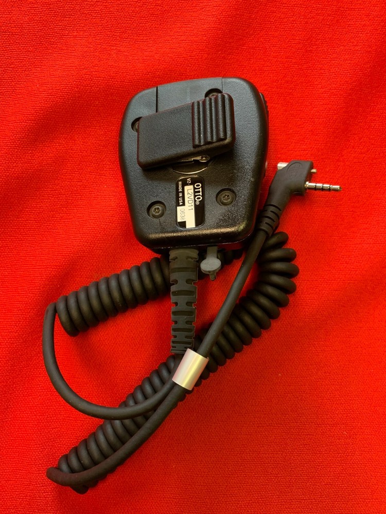 Otto V2-L2VD11 Speaker Mic