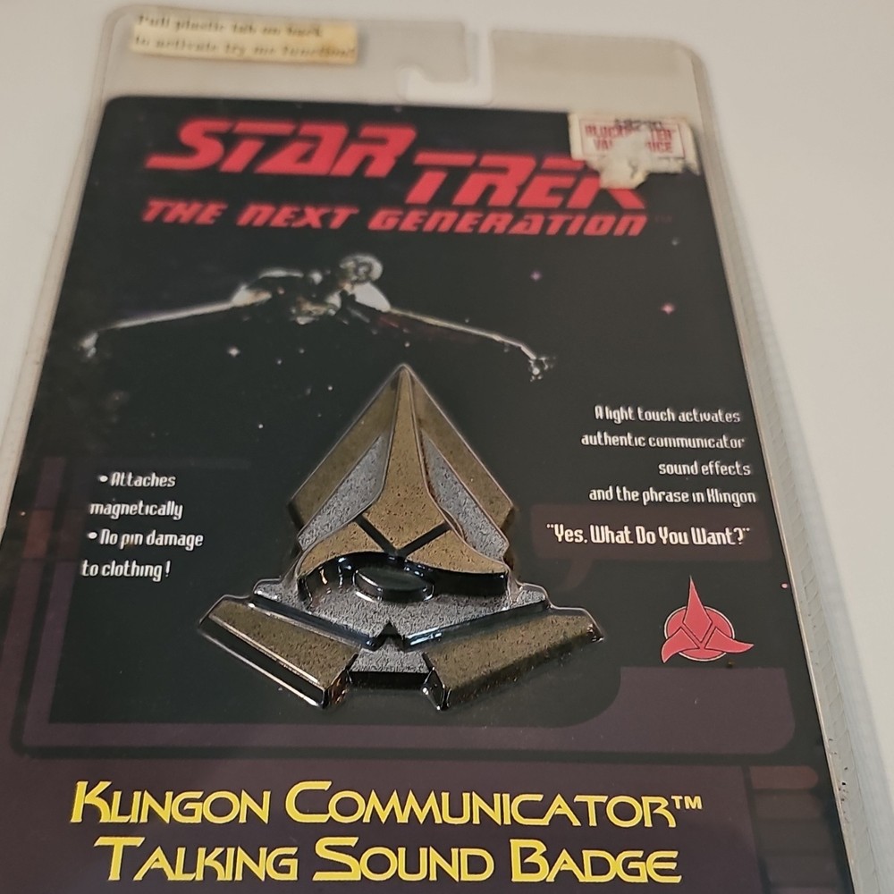 Star Trek The Next Generation Klingon Communicator Talking Sound Badge