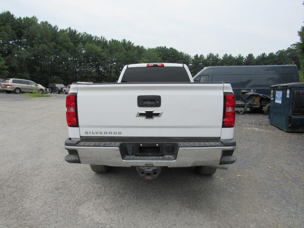SILVRDO35 2016 Glove Box 1069873