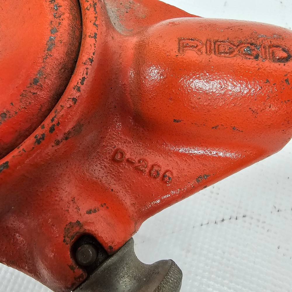 Ridgid Tools Threader Rachet Model D-286 w/ 3/4" NPT HS Blade