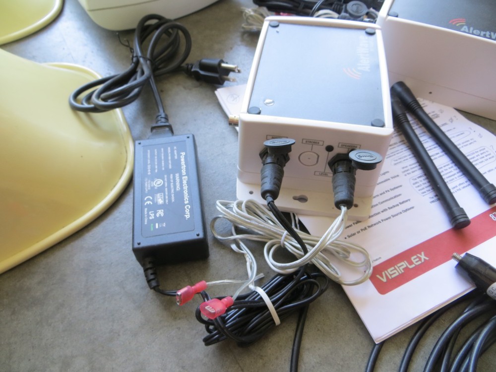 Visiplex Alert System 2 AV CONTROLLERS 4 SPEAKER SYSTEM