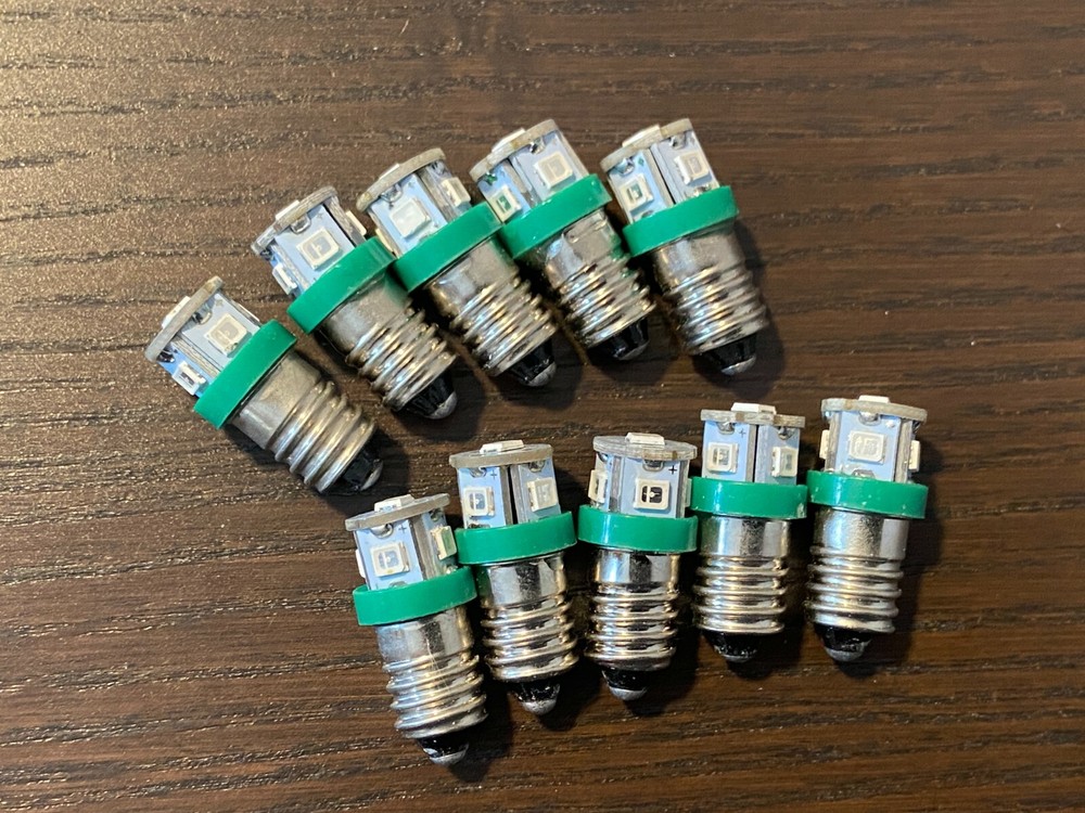 10 New Green Screw Base LED Lamp Light Bulbs 6v 6.3v 8v replace #40 #46 E10