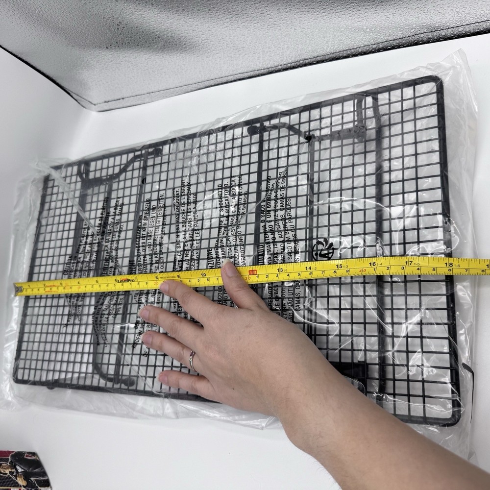 NEW PAMPERED CHEF #1587 One Black Stackable Cooling Rack Rectangle Sealed Bake