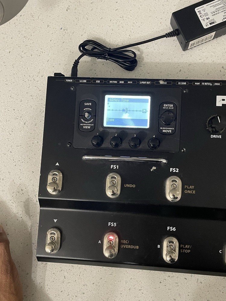 Line 6 POD HD500 Guitar Multi-Effects Processor