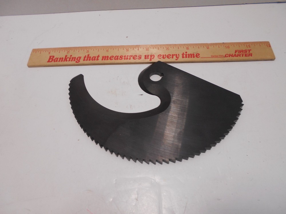 CABLE CUTTER REPLACEMENT RACHET TYPE  BLADE ****NOT SURE WHAT IT FITS*****