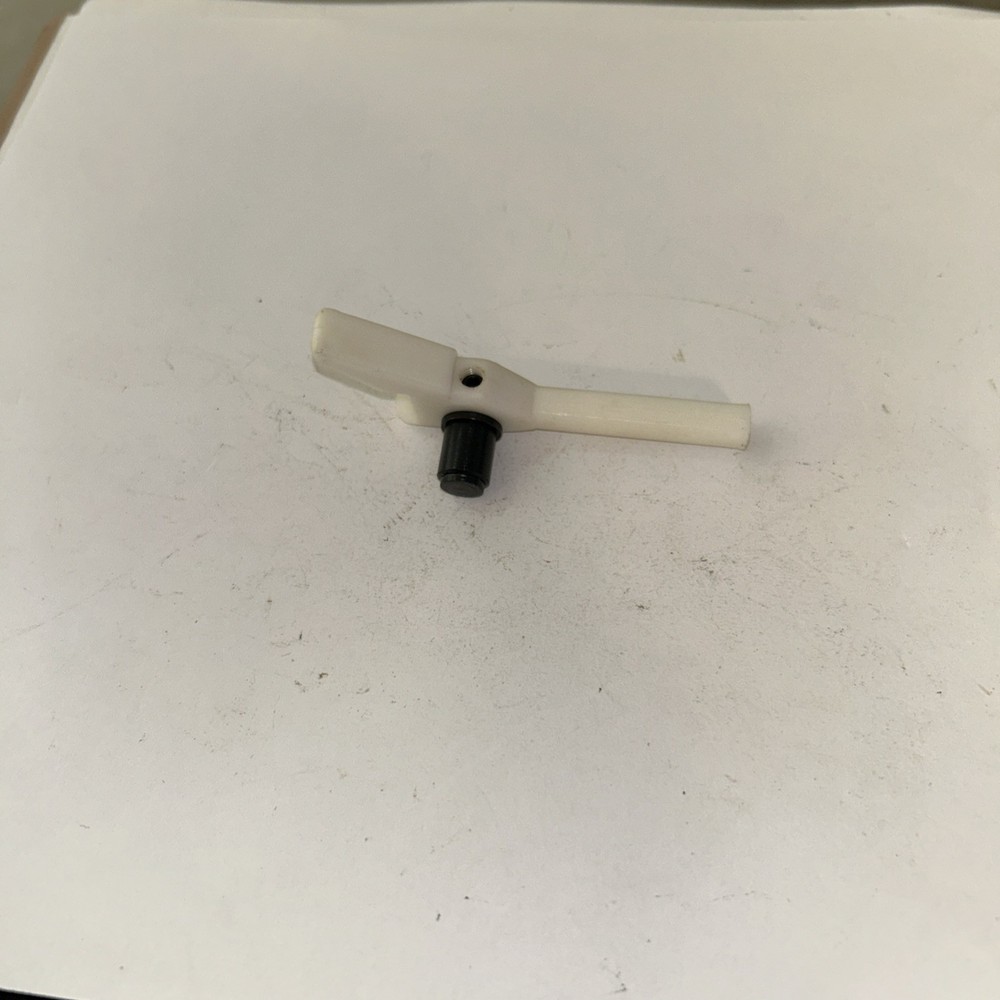 981568 Right Hand Pusher Finger