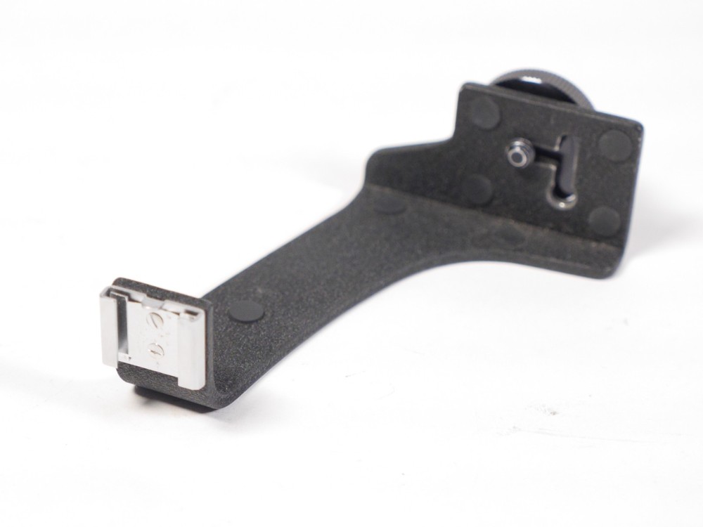 Miranda Flash Bracket, excellent condition