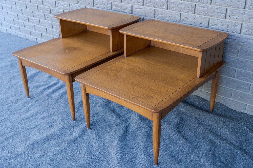 Mid Centry Modern Hekman Step End Table