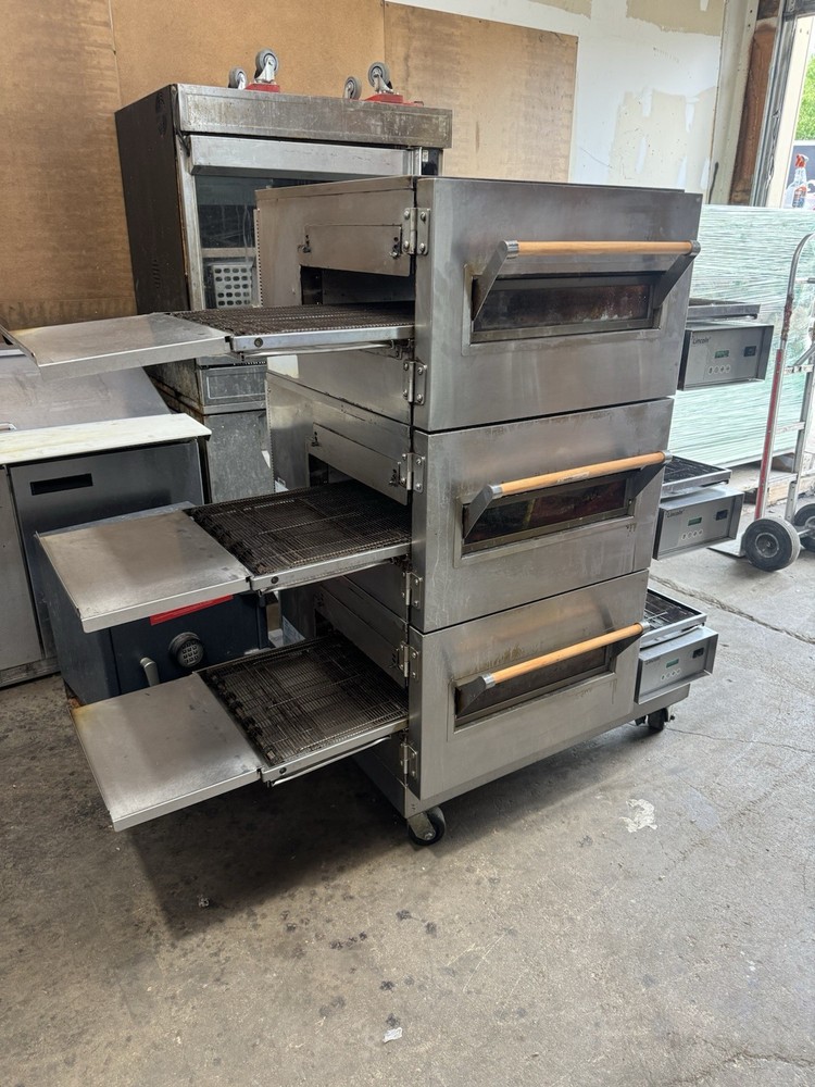Lincoln Pizza Oven 1132