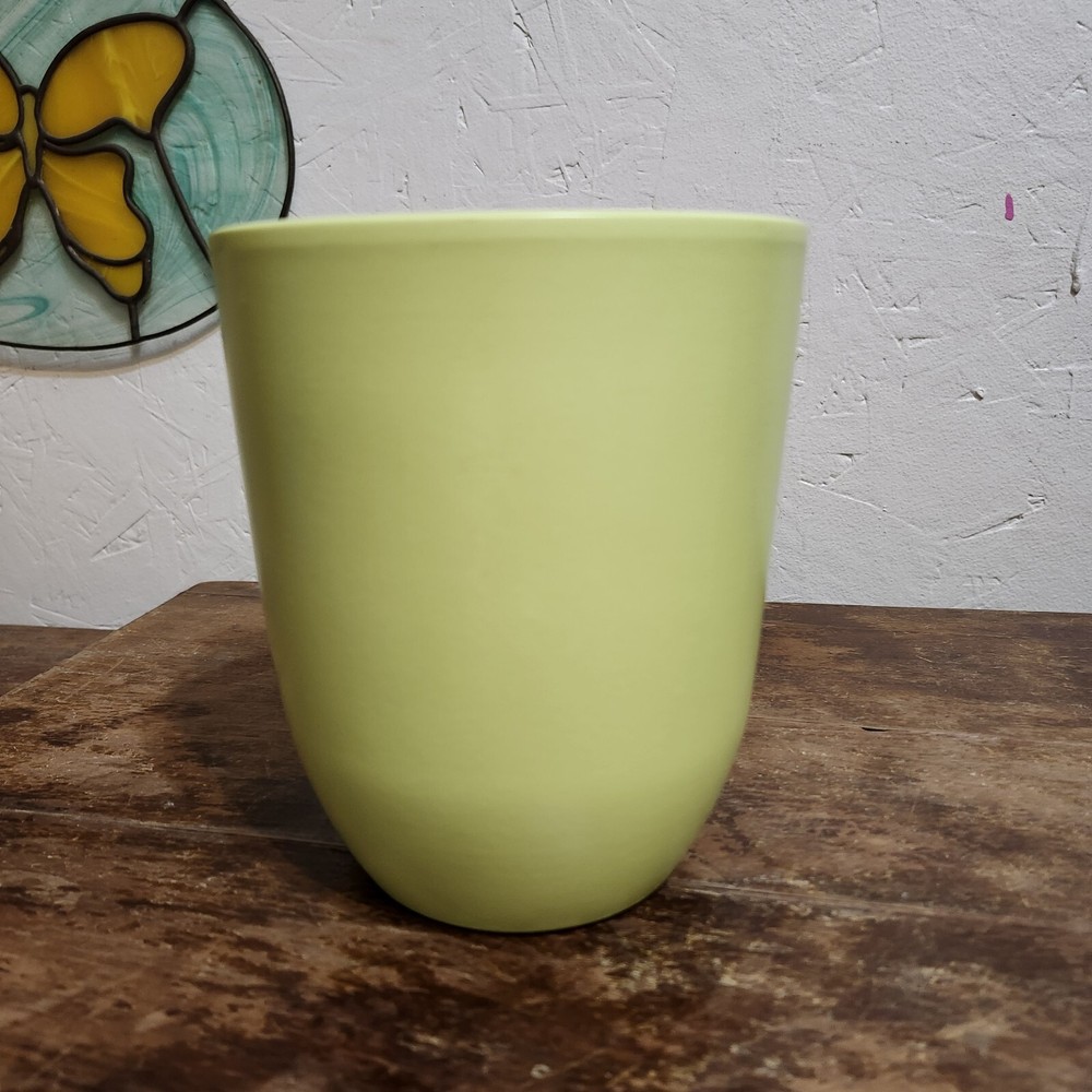 Celery? Green Pottery Vase/Planter Made in Germany 5.75"