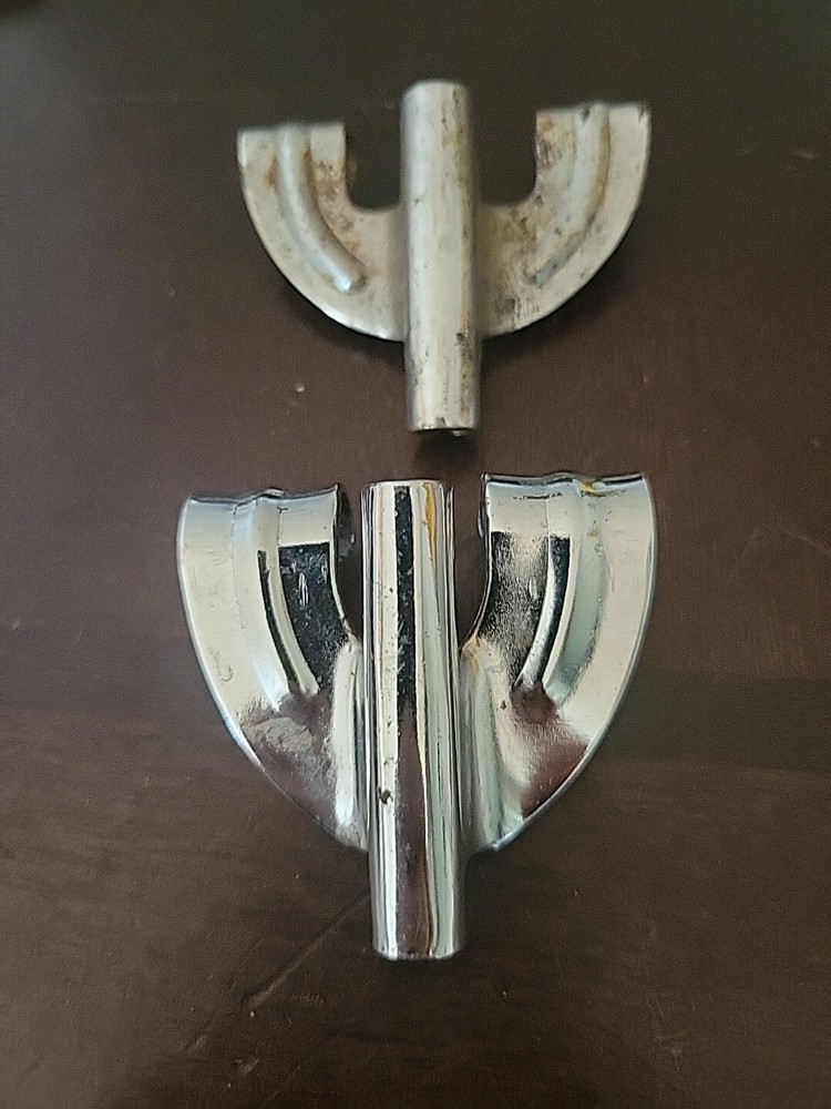 Undranded Key Claws 2Pcs Some Rust