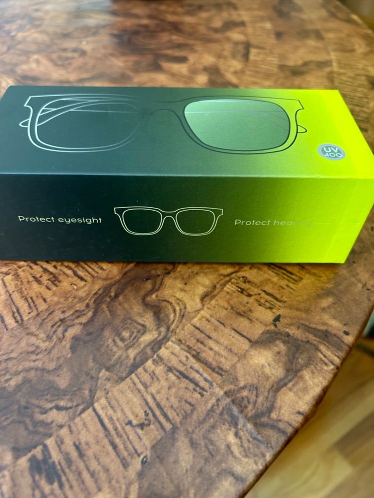 Bluetooth, smart glasses with UV protection