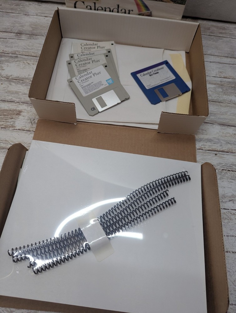 Calendar Creations Computer Software Vintage 3.5 Floppy