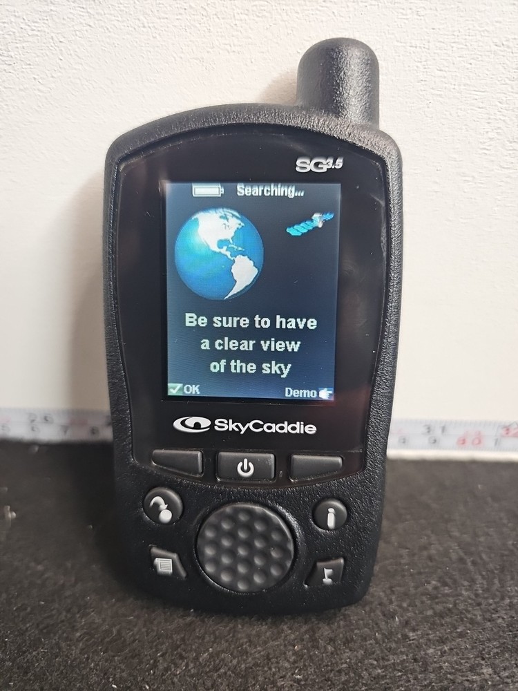 SKYCADDIE SG3.5 Golf GPS Rangefinder Powers On