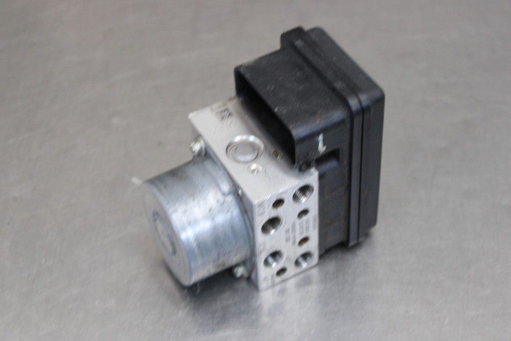 17-23 KAWASAKI NINJA 650 EX650 ABS PUMP UNIT MODULE