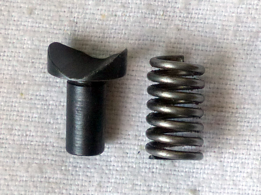Lee Enfield SMLE Fore End Stud & Spring