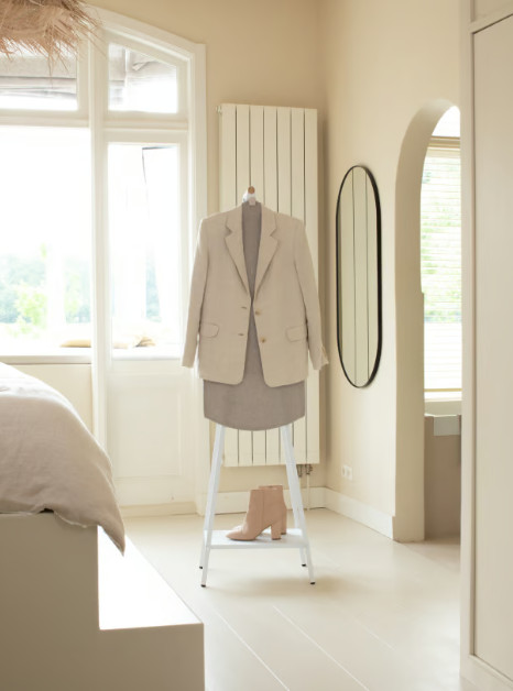 Linn Clothes Rack NEW