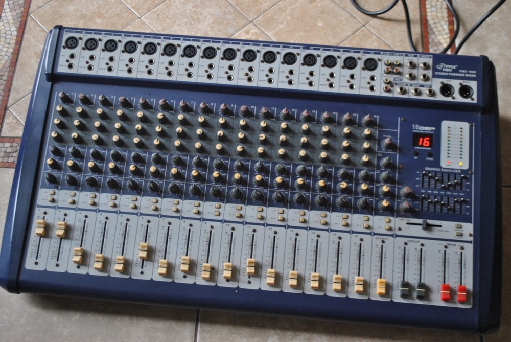 pyle pro pmx 1608 16 chanel 1200 watts mixer