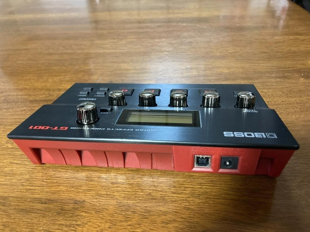 BOSS GT-001 Guitar Effects Processor Multi Effect Pedal Tested Used