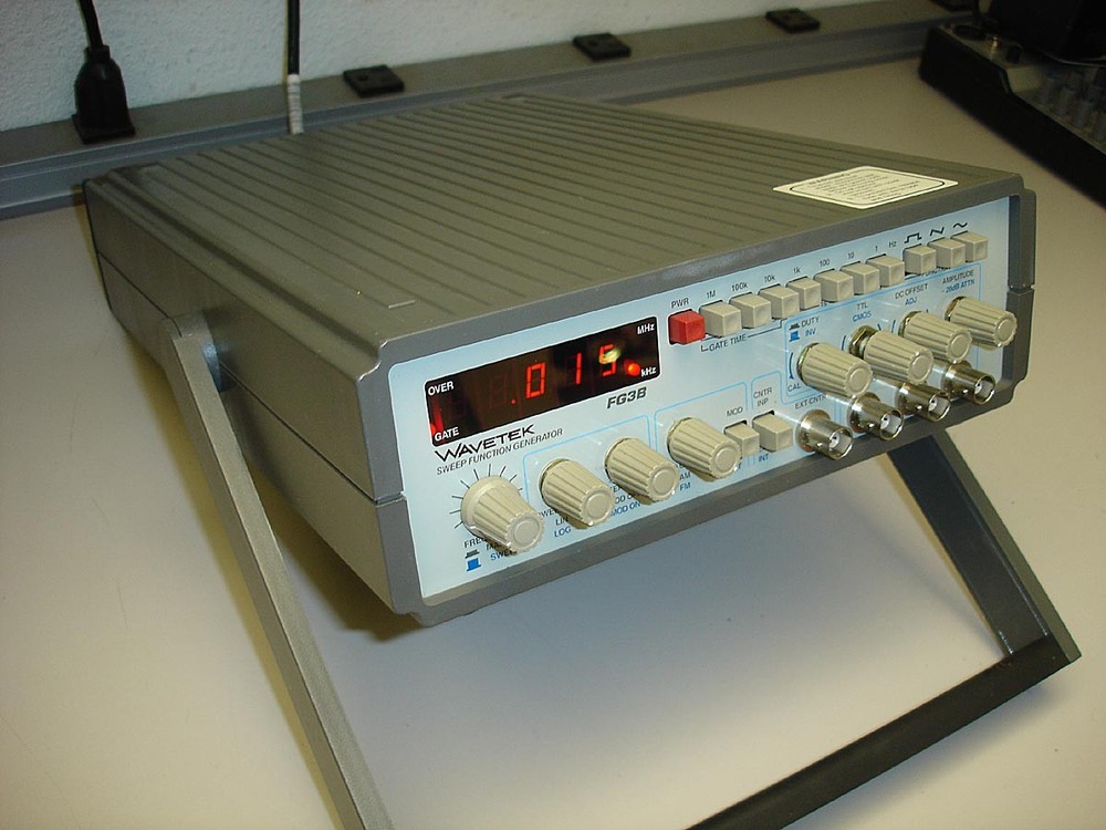 Wavetek Sweep Function Generator Model FG3B - Looks And Runs Fine