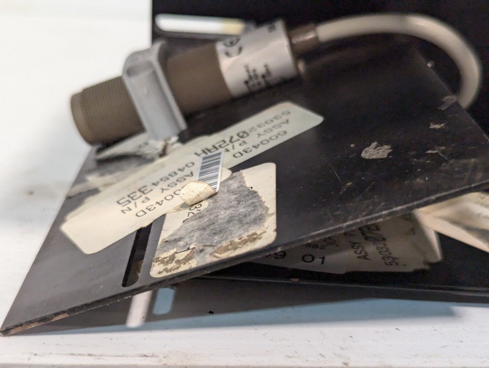 Identco ELD 100 Label Dispenser+Returns