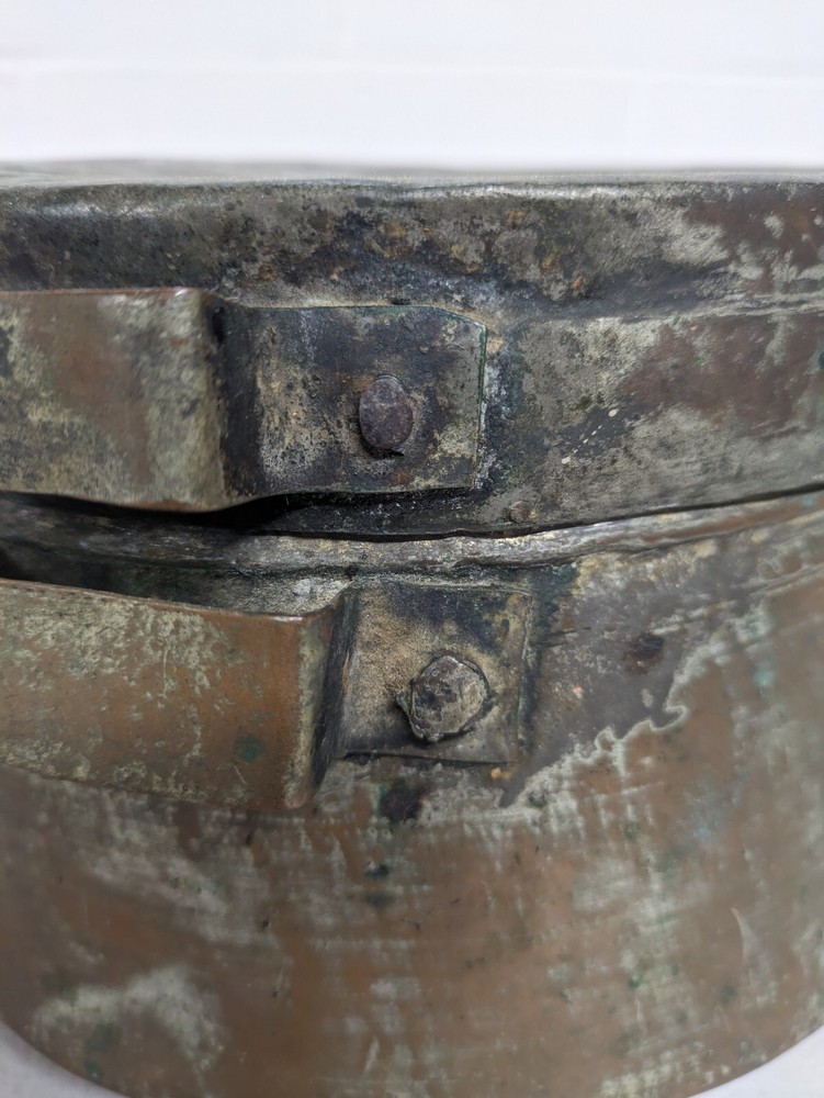 Vintage Handmade Copper Pot with Riveted Handles & Flat Lid Tin Lined Primitive