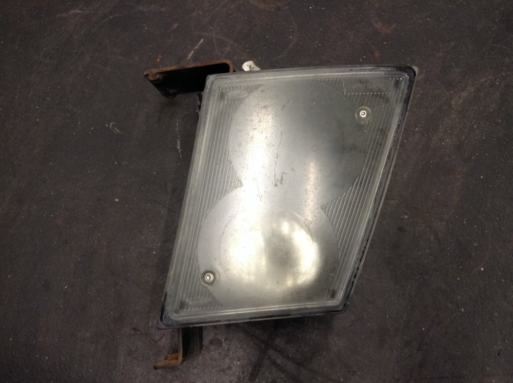 Volvo VNL Left/Driver Bumper Bracket - Used