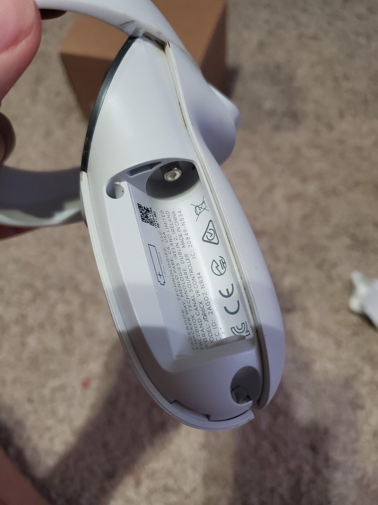 Meta Quest 2 Controller RIGHT Hand Only RING RBROKEN