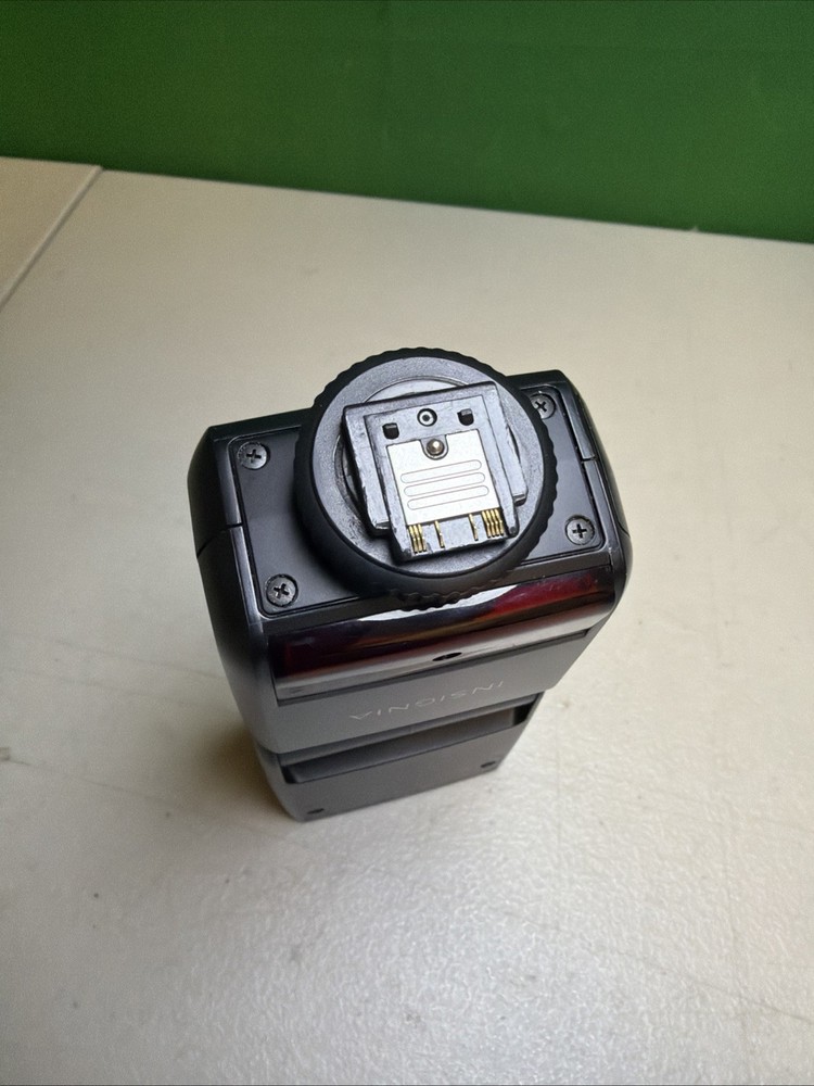 Insignia NS-DCF200s Camera Flash (used)