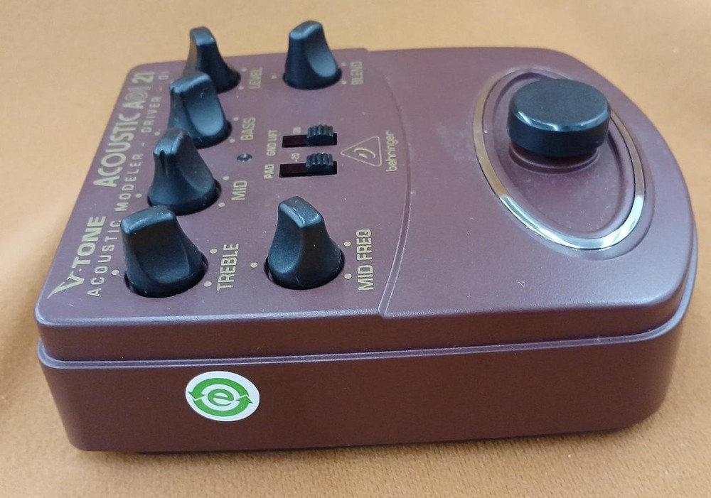 BEHRINGER ADI21 Prelifier