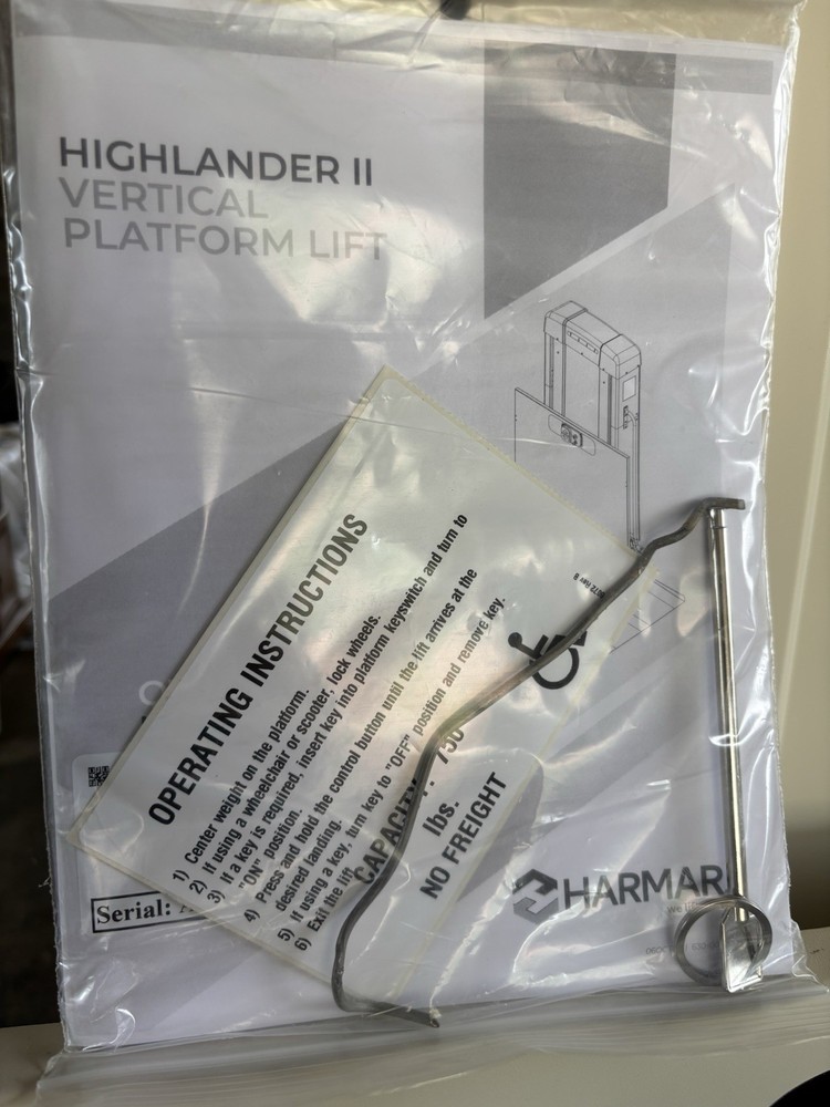 Highlander Vertical Platform Lift (Harmar)