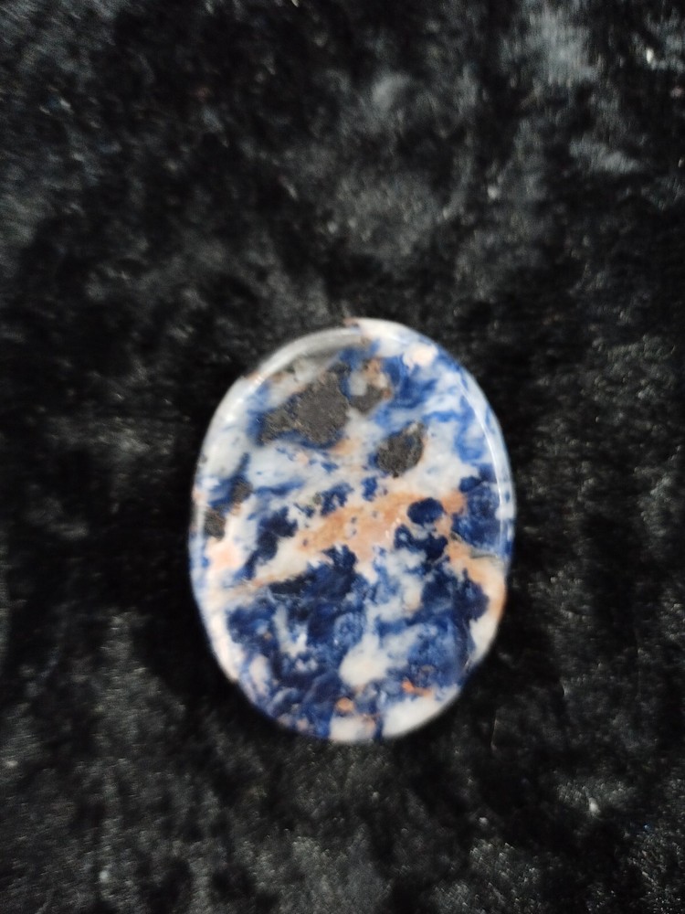 Worry Stone Sodalite