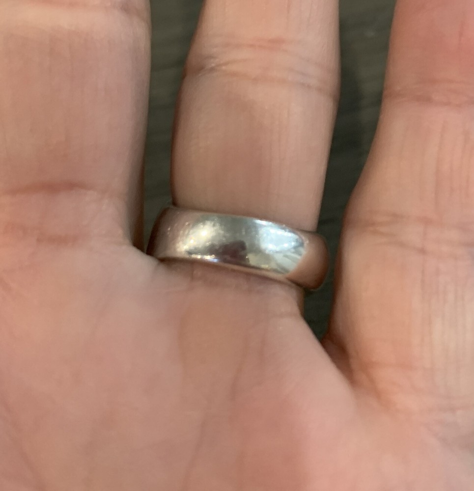 Contemporary Silver Ring Size 6.75