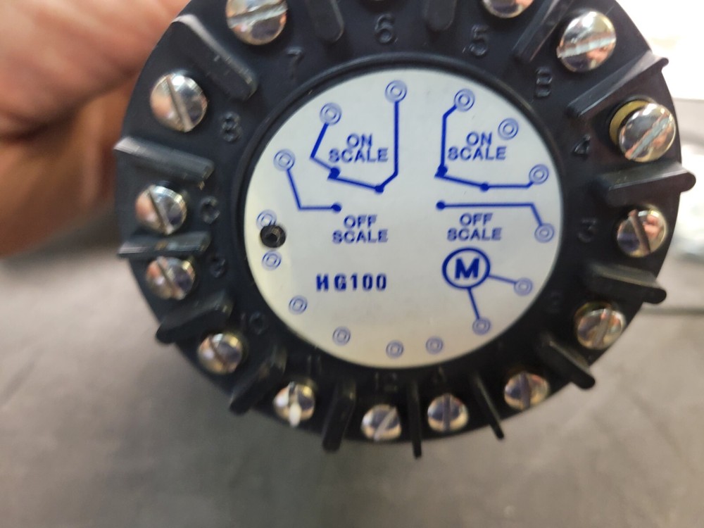 Eagle Signal HG104AG Flex Pulse Cycle Timer.