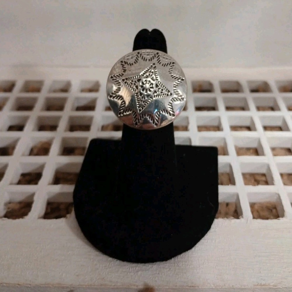 Paparazzi Silver Stretchy Ring