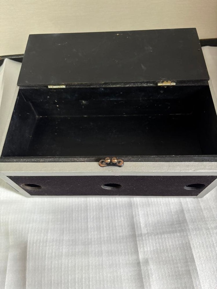 Flash Box Magic Trick Production Illusion Stage Prop SalonStage Magic E650