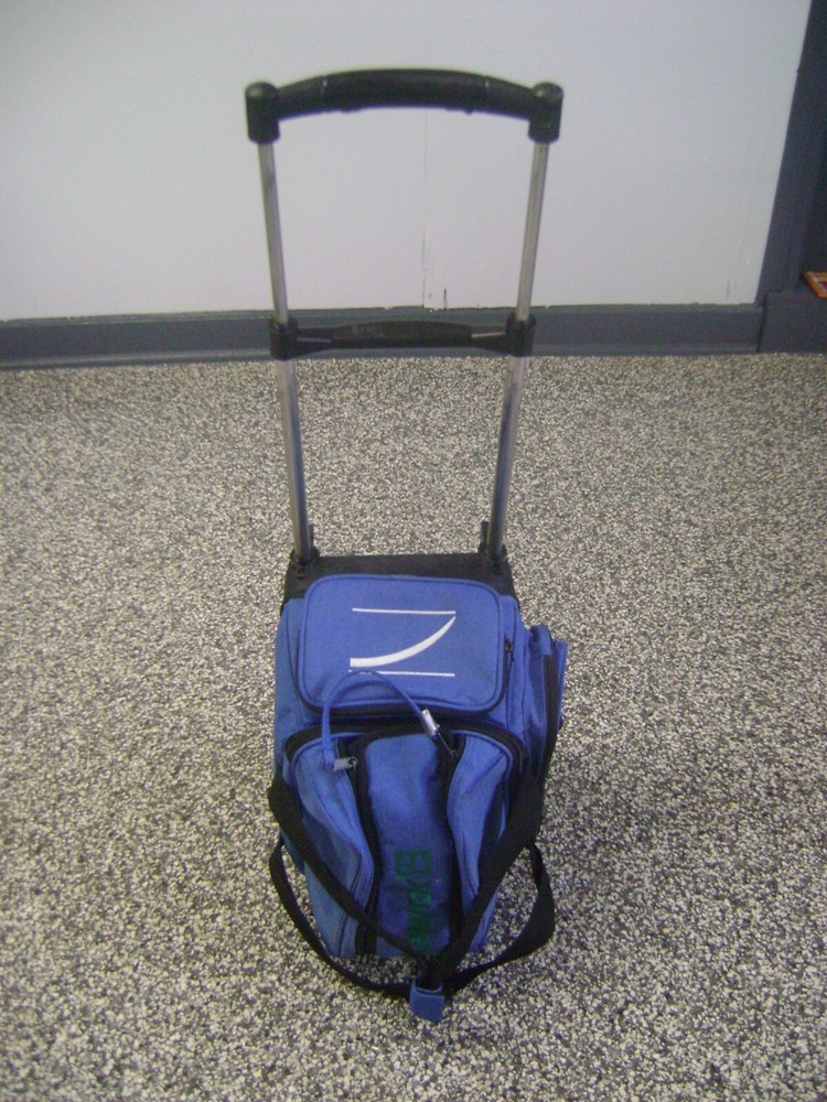 Brunswick Zone 1 Ball Roller Bowling Bag, Sky Blue,