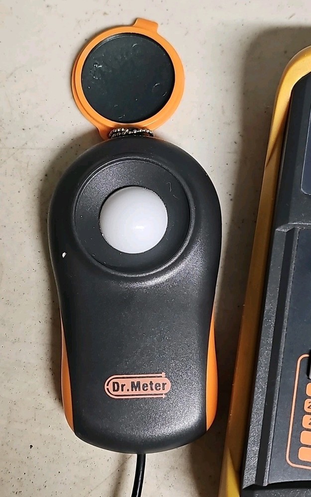 Dr. Meter LX1330B Digital Illuminance Light Meter