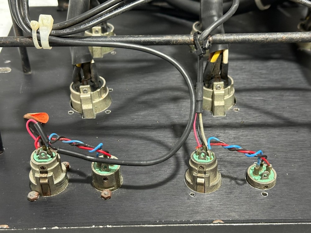 Speaker Patch Panel #4072 (One)THS