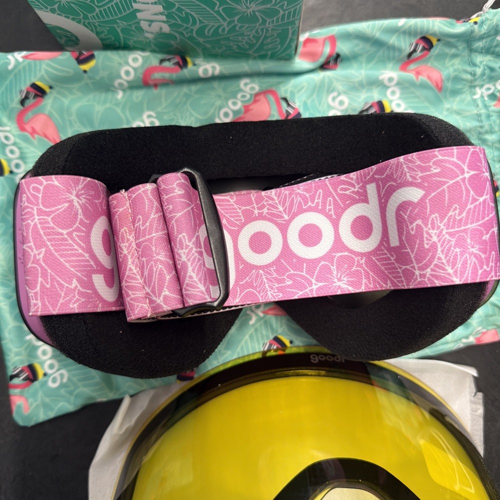 Goodr Bunny Slope Dropout Ski Goggles